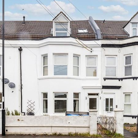 Апартаменты Cosy Flat In Burgess Hill, Sussex Экстерьер фото